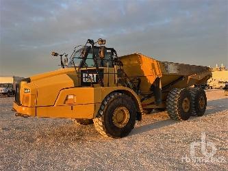 CAT 745C