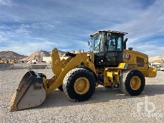 CAT 938M