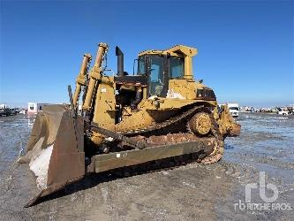 CAT D8L