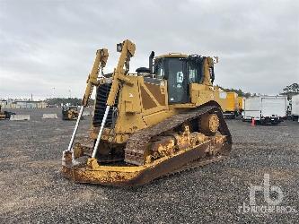 CAT D8T