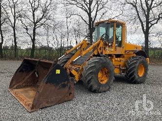 JCB 426