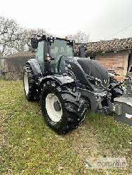 Valtra T194A