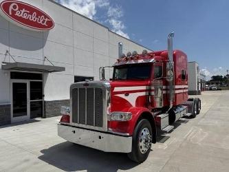 Peterbilt 389