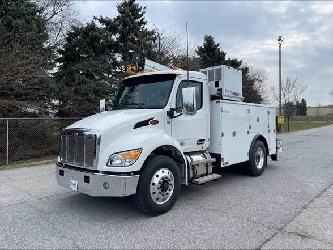 Peterbilt 536