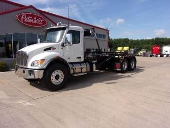 Peterbilt 548