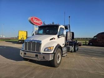 Peterbilt 548