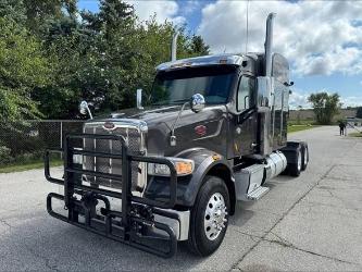 Peterbilt 567