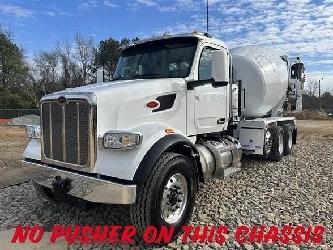 Peterbilt 567