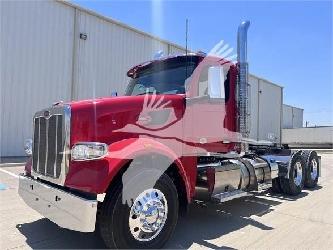 Peterbilt 567