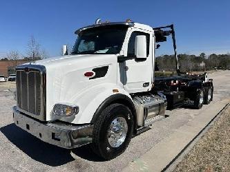 Peterbilt 567