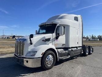 Peterbilt 579