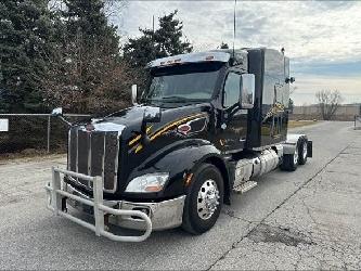 Peterbilt 579