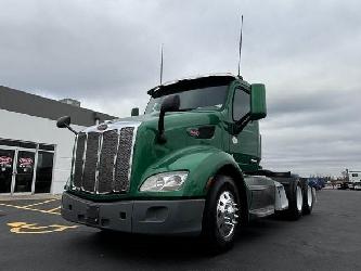 Peterbilt 579