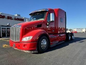 Peterbilt 579