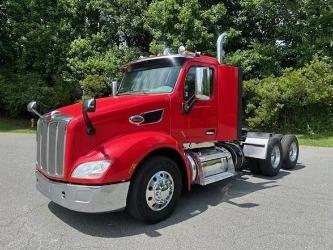 Peterbilt 579