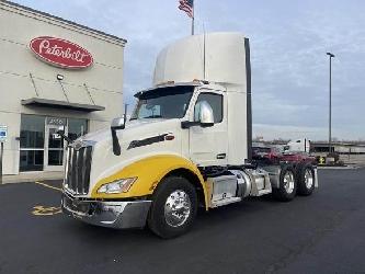 Peterbilt 579