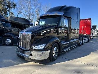 Peterbilt 579