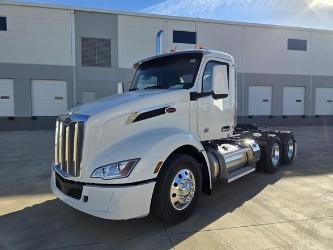 Peterbilt 579