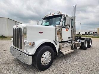 Peterbilt 589