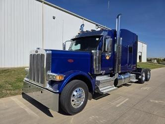 Peterbilt 589