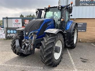 Valtra T254