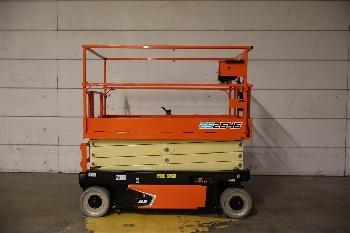 JLG 2646ES