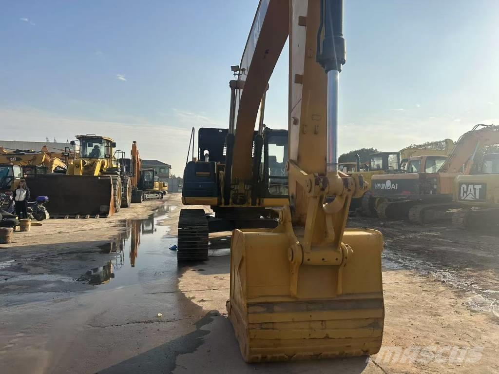 CAT 325 D Excavadoras sobre orugas