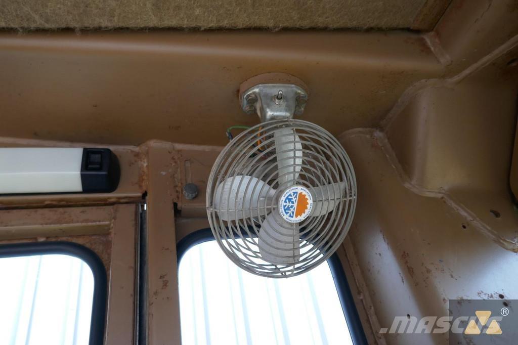 CAT 130G Niveladoras