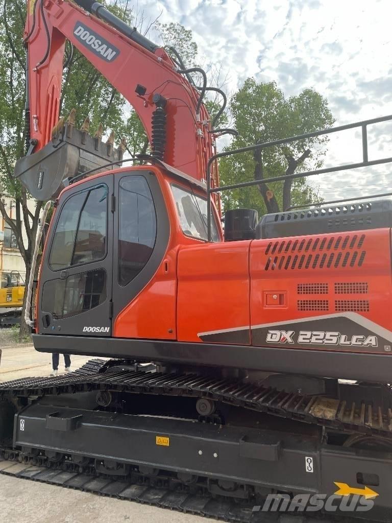 Doosan DX 225 Excavadoras 7t - 12t