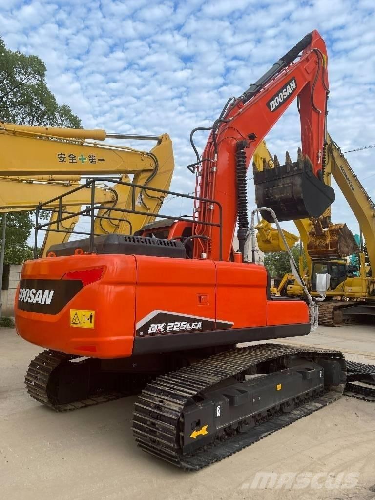 Doosan DX 225 Excavadoras 7t - 12t