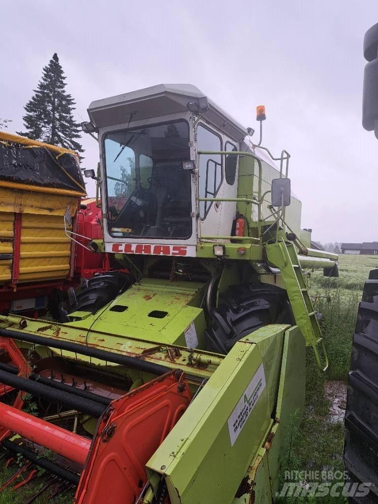 CLAAS Dominator 68 Cosechadoras combinadas