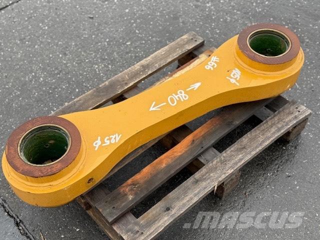 CNH BUCKET LINK Cucharones