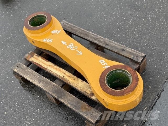 CNH BUCKET LINK Cucharones