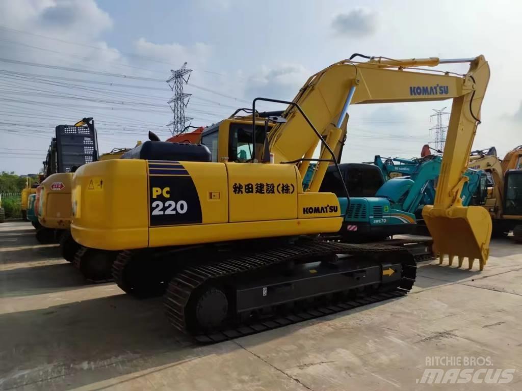 Komatsu PC 220 Excavadoras sobre orugas