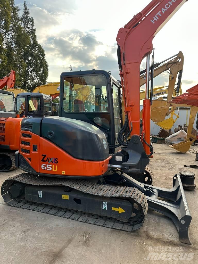 Hitachi ZX 65 Miniexcavadoras