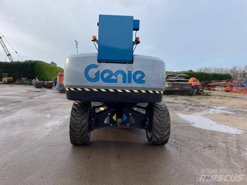 Genie SX 150 Plataformas con brazo de elevación telescópico