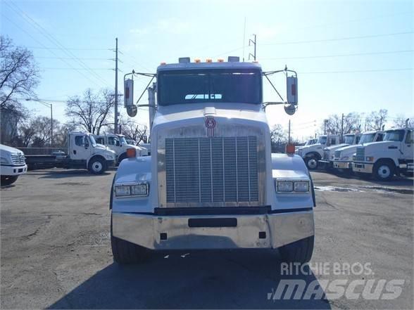 Kenworth T800 Camiones con chasís y cabina