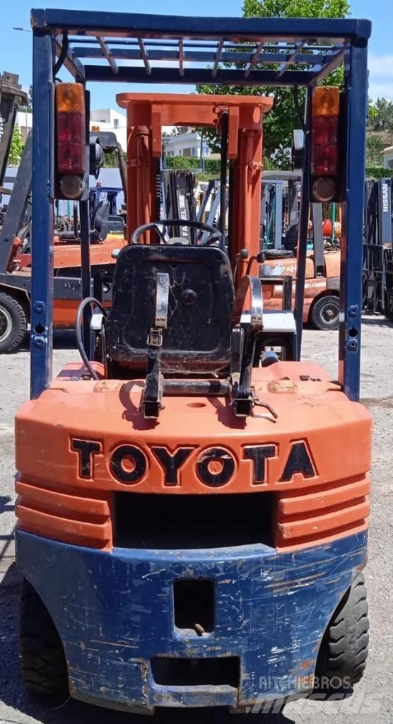 Toyota 42-5FGF15 Camiones LPG