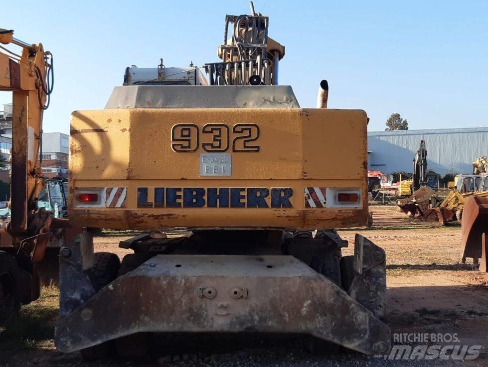 Liebherr A 932 Excavadoras de ruedas