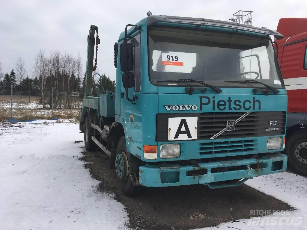 Volvo FL7 Camiones elevadores de gancho