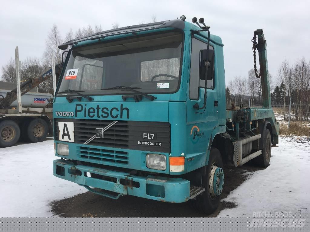 Volvo FL7 Camiones elevadores de gancho