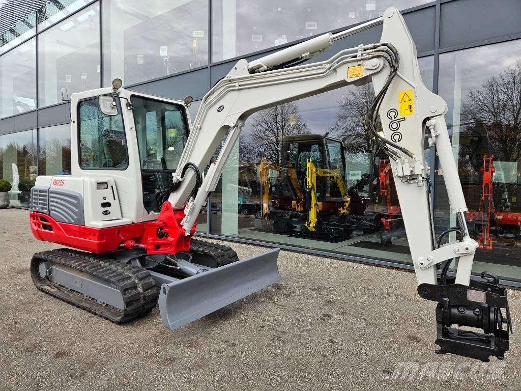 Takeuchi TB 235 Miniexcavadoras