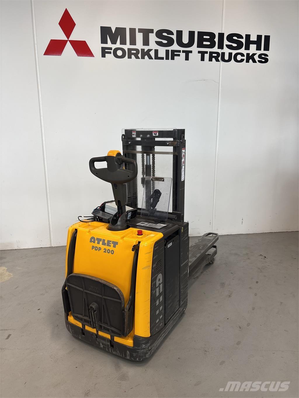 Atlet PDP200 Apiladoras eléctricos
