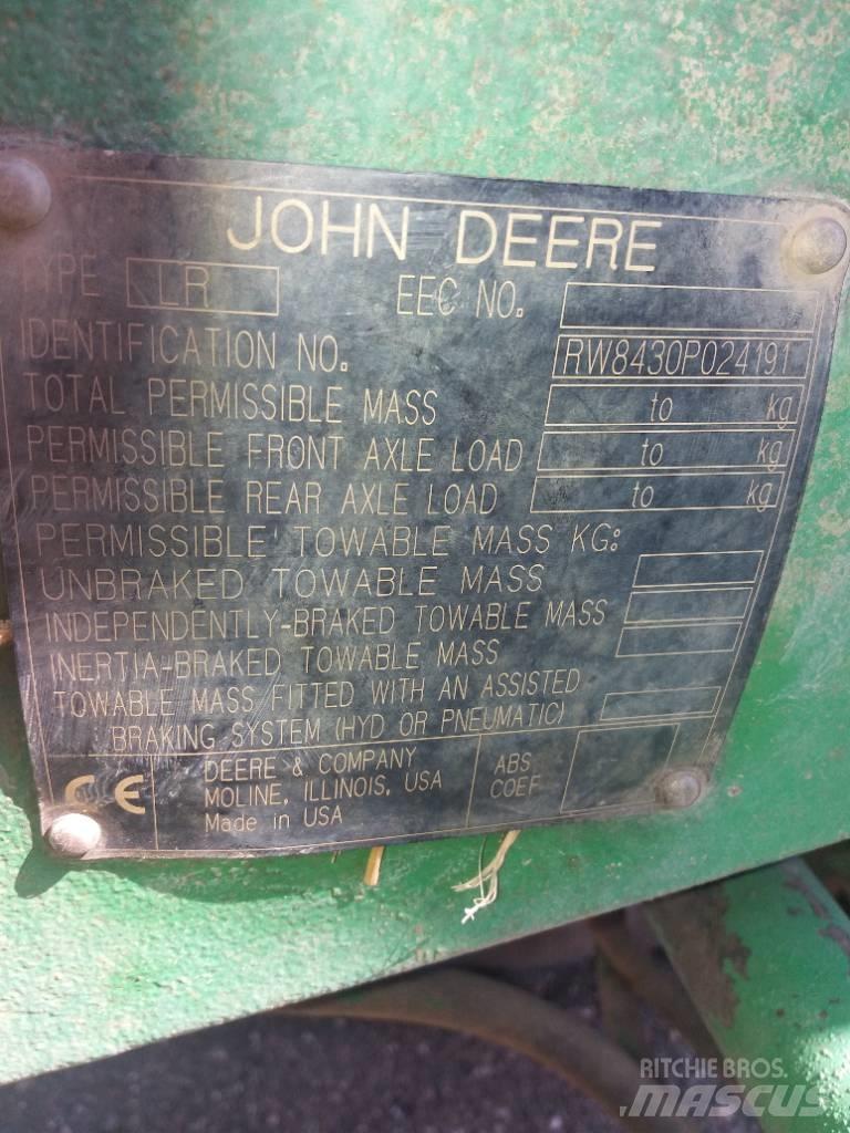 John Deere 8430 Tractores