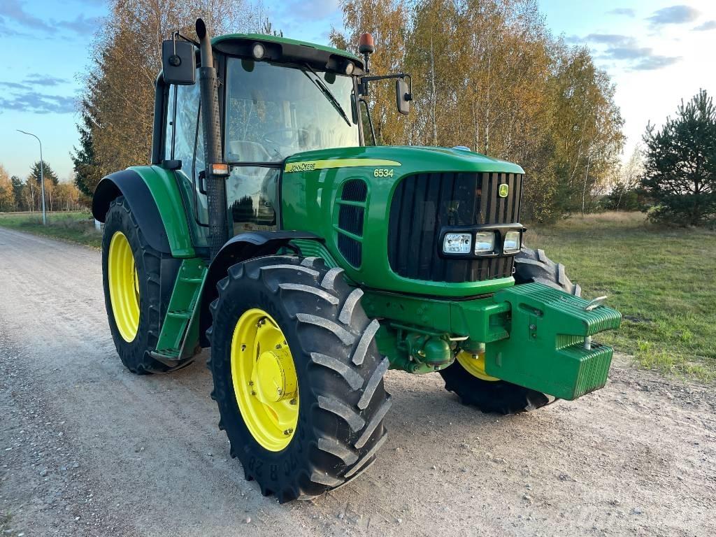 John Deere 6534 Tractores