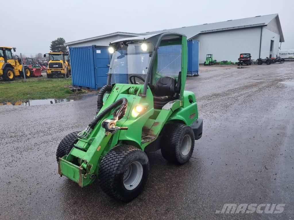 Avant 630 Minicargadoras