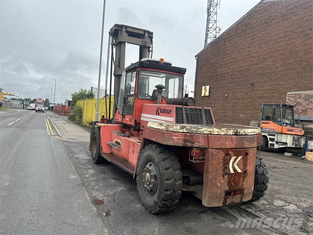 Kalmar DCD160-12 Camiones diesel