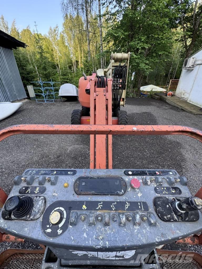 JLG 450 AJ Plataformas con brazo de elevación manual