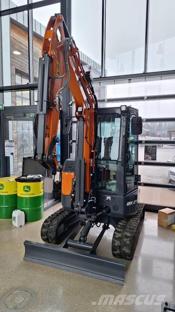 Develon DX 27 Z-7 Miniexcavadoras