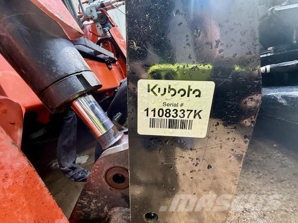 Kubota DZ3096 Otros